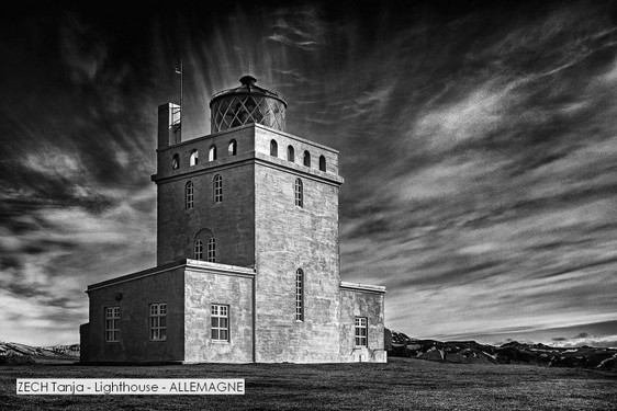 ZECH Tanja - Lighthouse - ALLEMAGNE.jpg