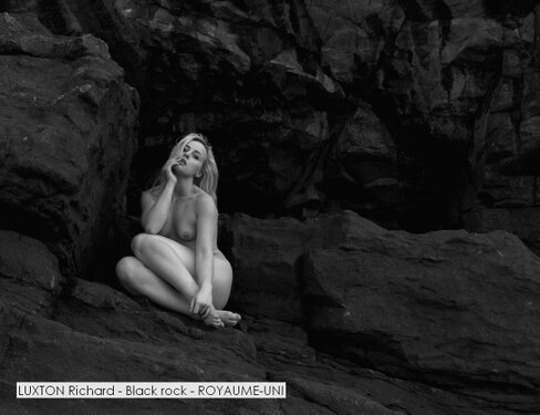LUXTON Richard - Black rock - ROYAUME-UNI.jpg