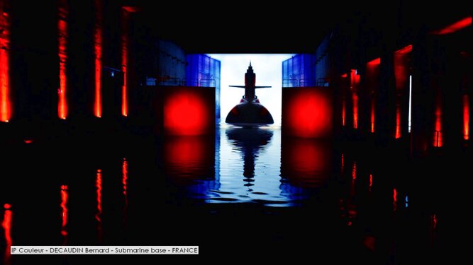 IP Couleur - DECAUDIN Bernard - Submarine base - FRANCE.jpg