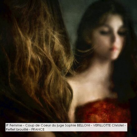 IP Femme - Coup de Coeur du juge Sophie BELLONI - VERILLOTTE Christel - Reflet brouillé - FRANCE.jpg