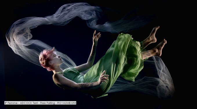 IP Femme - ADCOCK Terri - Free Falling - ROYAUME-UNI.jpg