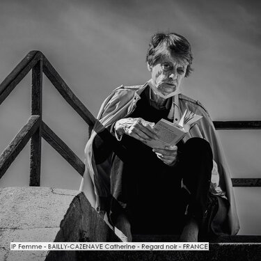 IP Femme - BAILLY-CAZENAVE Catherine - Regard noir - FRANCE.jpg