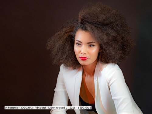 IP Femme - COCHAIN Vincent - Doux regard 21 2225 - BELGIQUE.jpg