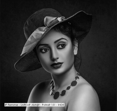 IP Femme - SARKAR Abhijit - Potrait 151 - INDE.jpg